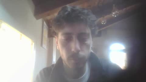 hitmenoww online show from March 31, 8:04 am