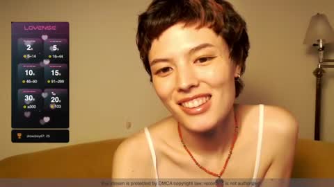  Vivi  online show from July 18, 11:52 pm