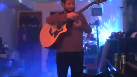 Snapshot of hobbes80 chatting on December 3, 5:53 am hobbes80 online show from December 3, 5:53 am