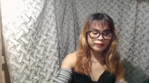 Snapshot of hoelyaurora chatting on July 22, 4:21 pm Aurora3 online show from July 22, 4:21 pm