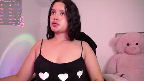 Snapshot of holly_16 chatting on September 12, 2:11 am holly_16 online show from September 12, 2:11 am