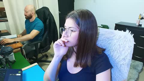 Snapshot of holly_and_honey_69 chatting on January 20, 9:22 pm Holly and Honey online show from January 20, 9:22 pm