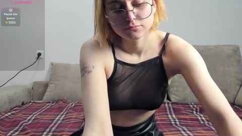Polly online show from January 9, 5:02 am