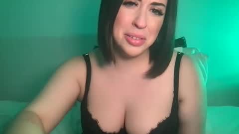 Holly Hox online show from February 10, 1:46 am