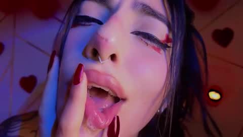 holly online show from February 13, 3:02 am