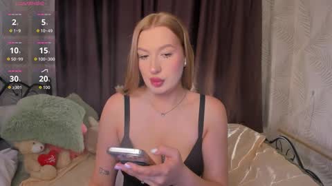 Emma online show from September 25, 12:14 am