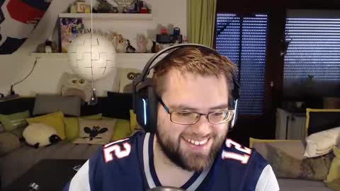 Snapshot of holy_bugman chatting on October 26, 7:58 am Holy Bugman online show from October 26, 7:58 am