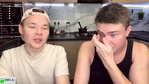 holy_eggs_00 online show from October 14, 5:58 pm