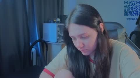 Snapshot of holy_kveta chatting on June 23, 3:15 am Kviki online show from June 23, 3:15 am