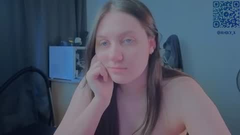 Snapshot of holy_kveta chatting on July 10, 3:00 am Kviki online show from July 10, 3:00 am