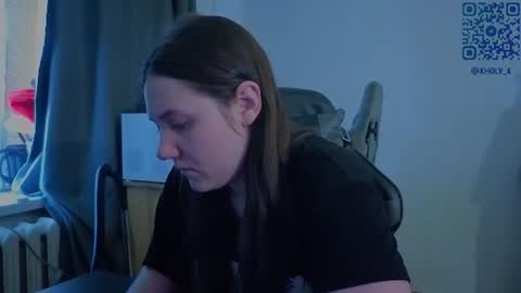 Snapshot of holy_kveta chatting on July 18, 3:22 am Kviki online show from July 18, 3:22 am