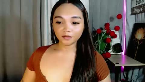 Bella online show from May 18, 4:07 am