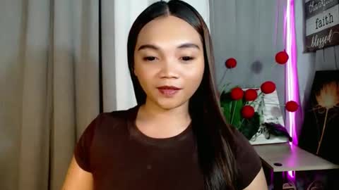 Bella online show from May 22, 12:00 pm