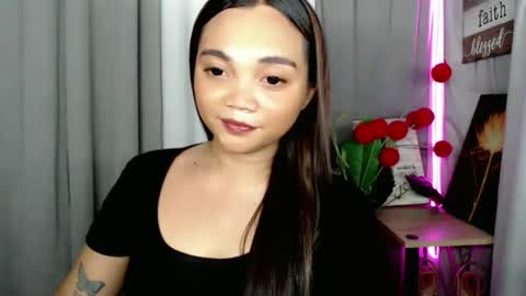 Bella online show from May 25, 3:45 am