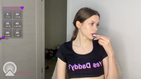 Vio online show from December 3, 5:45 pm