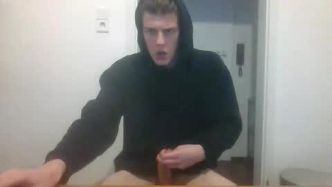 holydegenerate online show from February 20, 4:18 pm