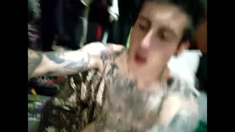 homeinvasion online show from December 10, 8:08 am