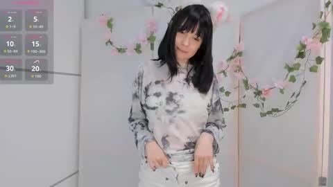 May online show from October 1, 10:49 pm