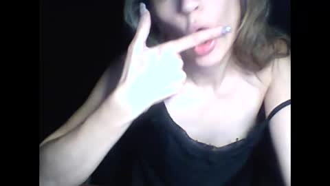 Snapshot of honey0bunny35 chatting on January 15, 8:16 pm honey0bunny35 online show from January 15, 8:16 pm