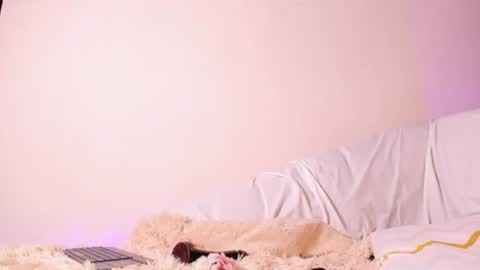 Snapshot of honey__monroe chatting on July 7, 7:23 am honey monroe online show from July 7, 7:23 am