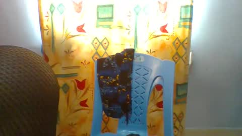 honey_beb online show from December 16, 9:14 am