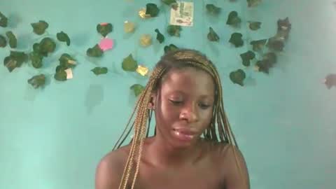 Queen online show from October 6, 9:07 am