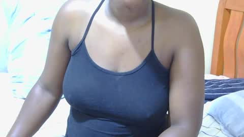 honey_caddy online show from June 20, 4:37 am