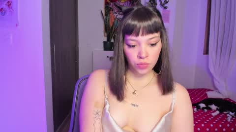 Lau online show from December 12, 11:58 pm