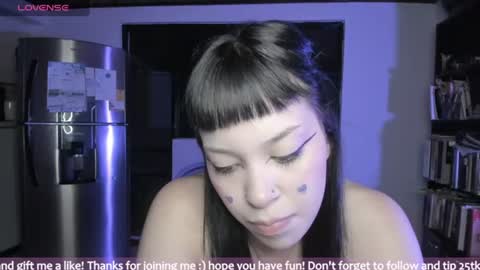 Snapshot of honey_hoe chatting on July 9, 2:04 am Lau online show from July 9, 2:04 am