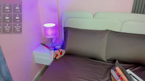 honey_sofii_ online show from March 8, 11:25 am