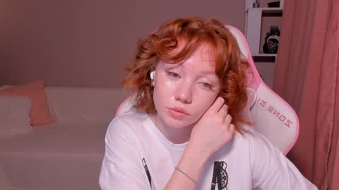 honeyautumn online show from January 18, 11:44 pm