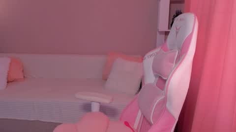 honeyautumn online show from February 24, 3:33 am