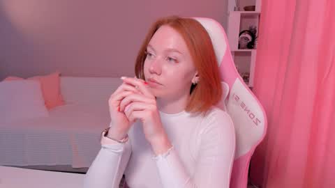 honeyautumn online show from March 3, 6:37 am