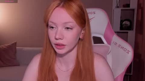 Snapshot of honeyautumn chatting on July 11, 6:32 pm honeyautumn online show from July 11, 6:32 pm