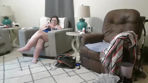 Honey online show from March 1, 11:28 am