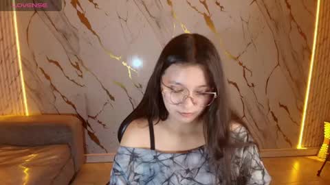 honeydoll_tf online show from May 25, 12:55 pm