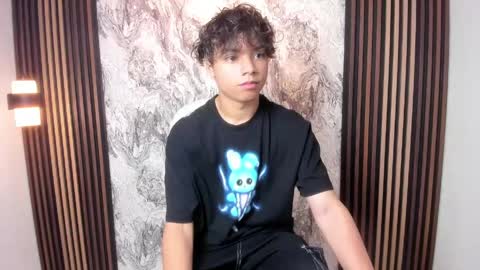 Snapshot of honeymoon_sariel chatting on April 20, 1:47 pm honeymoon_sariel online show from April 20, 1:47 pm