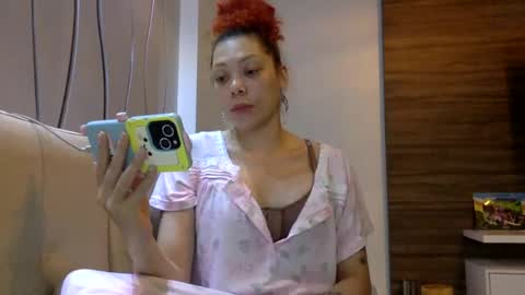 Snapshot of honeyruby chatting on July 6, 2:30 am Ruby Sparks online show from July 6, 2:30 am