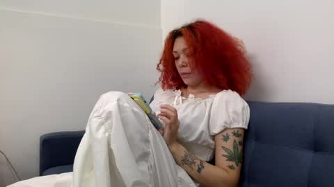 Snapshot of honeyruby chatting on July 13, 1:25 pm Ruby Sparks online show from July 13, 1:25 pm
