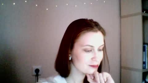 honeyy_bun online show from April 23, 12:29 pm