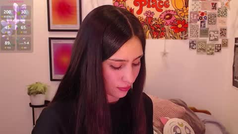 Snapshot of honeyypeaach chatting on September 26, 10:14 pm    online show from September 26, 10:14 pm