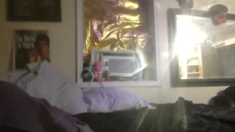 Snapshot of honky220557 chatting on October 28, 7:56 am Jovante online show from October 28, 7:56 am