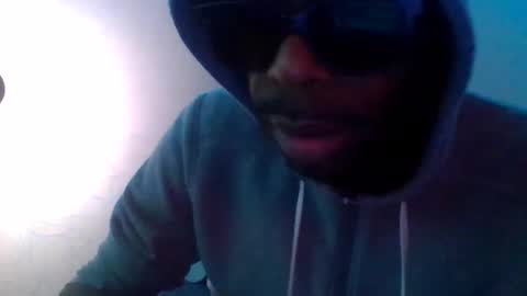 blackhoodcouple online show from February 28, 1:45 pm