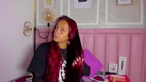 holly online show from January 16, 8:57 pm