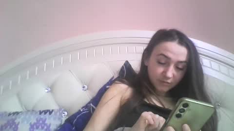 hootloove69 online show from February 2, 8:57 am