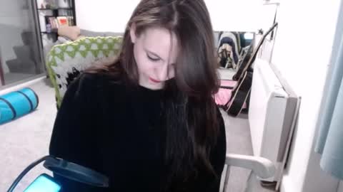 Snapshot of hope_xo chatting on February 13, 9:44 pm Hope online show from February 13, 9:44 pm