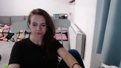Snapshot of hope_xo chatting on July 1, 7:35 pm Hope online show from July 1, 7:35 pm