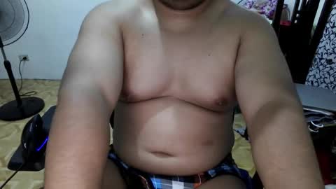 hopefulcub online show from September 26, 11:58 am