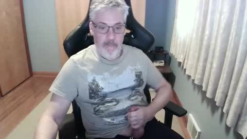 Snapshot of horndoggyx1 chatting on January 12, 2:33 pm horndoggy online show from January 12, 2:33 pm