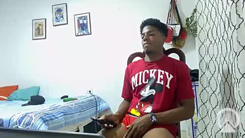 Snapshot of horneyguy2399 chatting on January 5, 7:17 pm sugarbaby online show from January 5, 7:17 pm